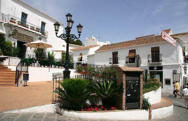 Piso Vacacional, Mijas Pueblo Apartment ภายนอก รูปภาพ